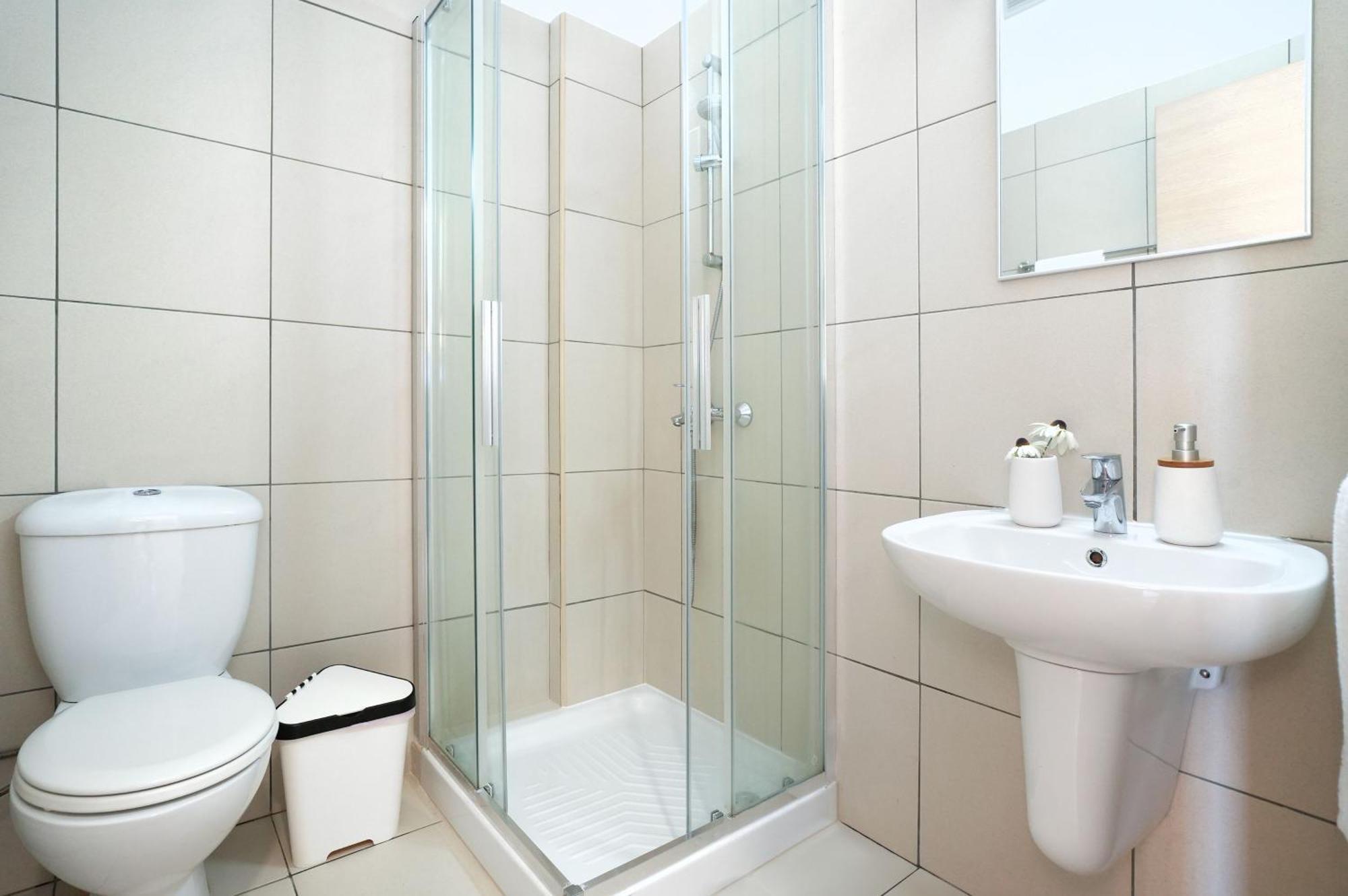 Meryl - Coralli Beachfront Apartment โปรทาราส ภายนอก รูปภาพ